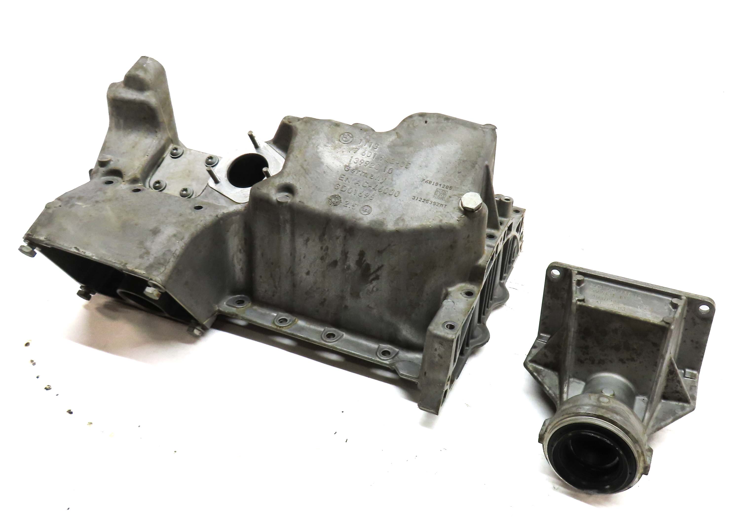 14-18 BMW 228i 320i 328i 428i X3 X4 (F22 F25 F26 F30 F32) AWD 2.0L TURBO OIL PAN — exact item pictured